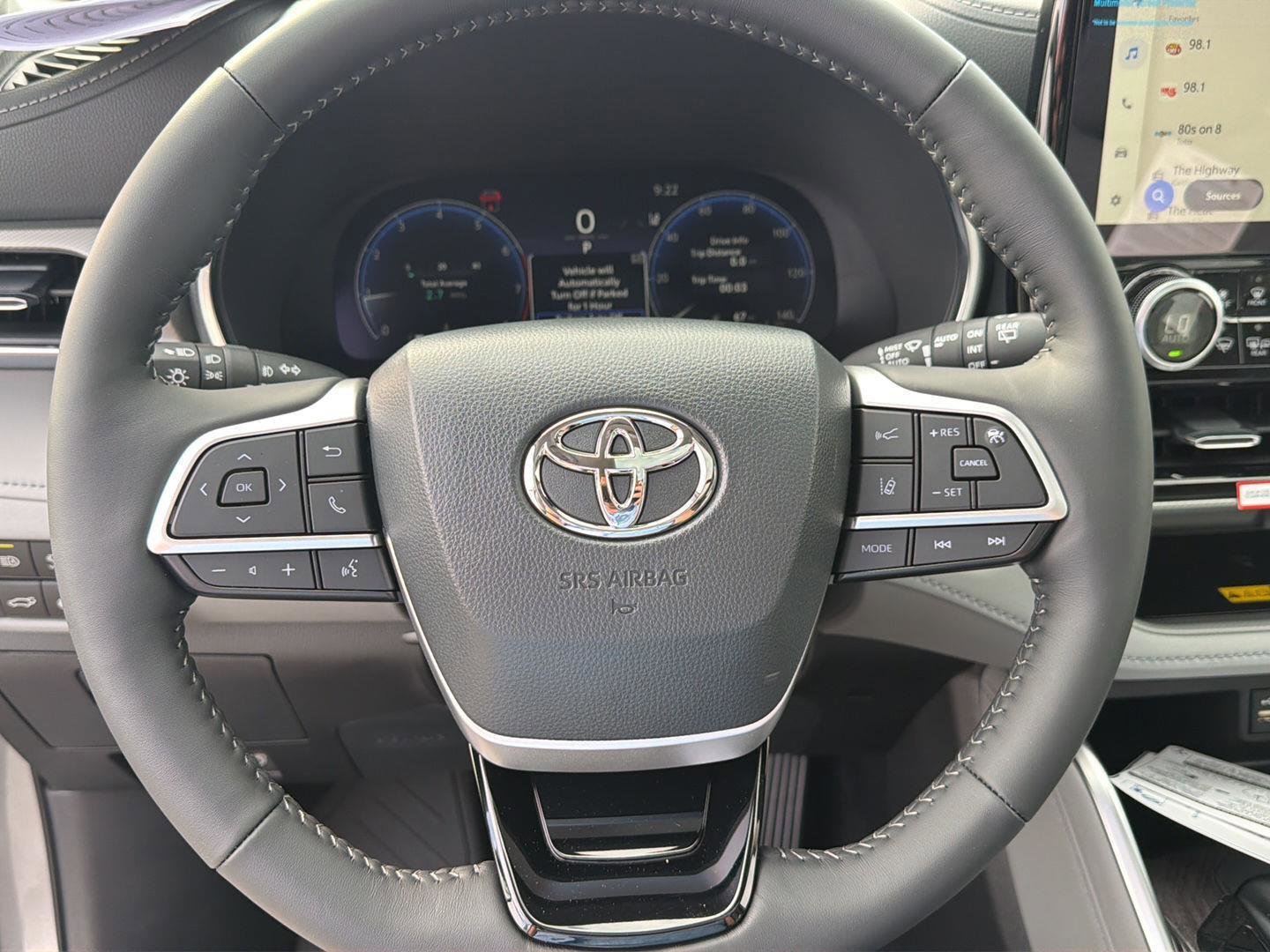 New 2026 Toyota Highlander Platinum AWD/4WD image 21