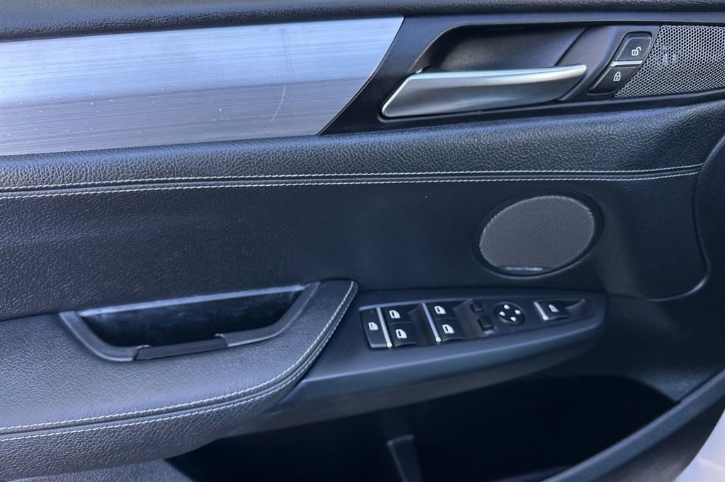 Used 2015 BMW X3 xDrive28d image 10