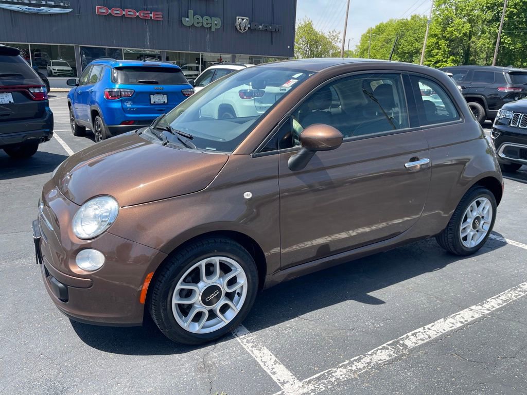 Used 2015 FIAT 500 Pop FWD image 2