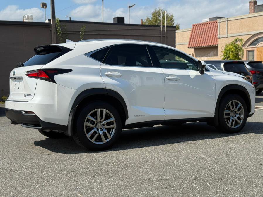 Used 2016 Lexus NX 300h AWD w/ Luxury Package image 8