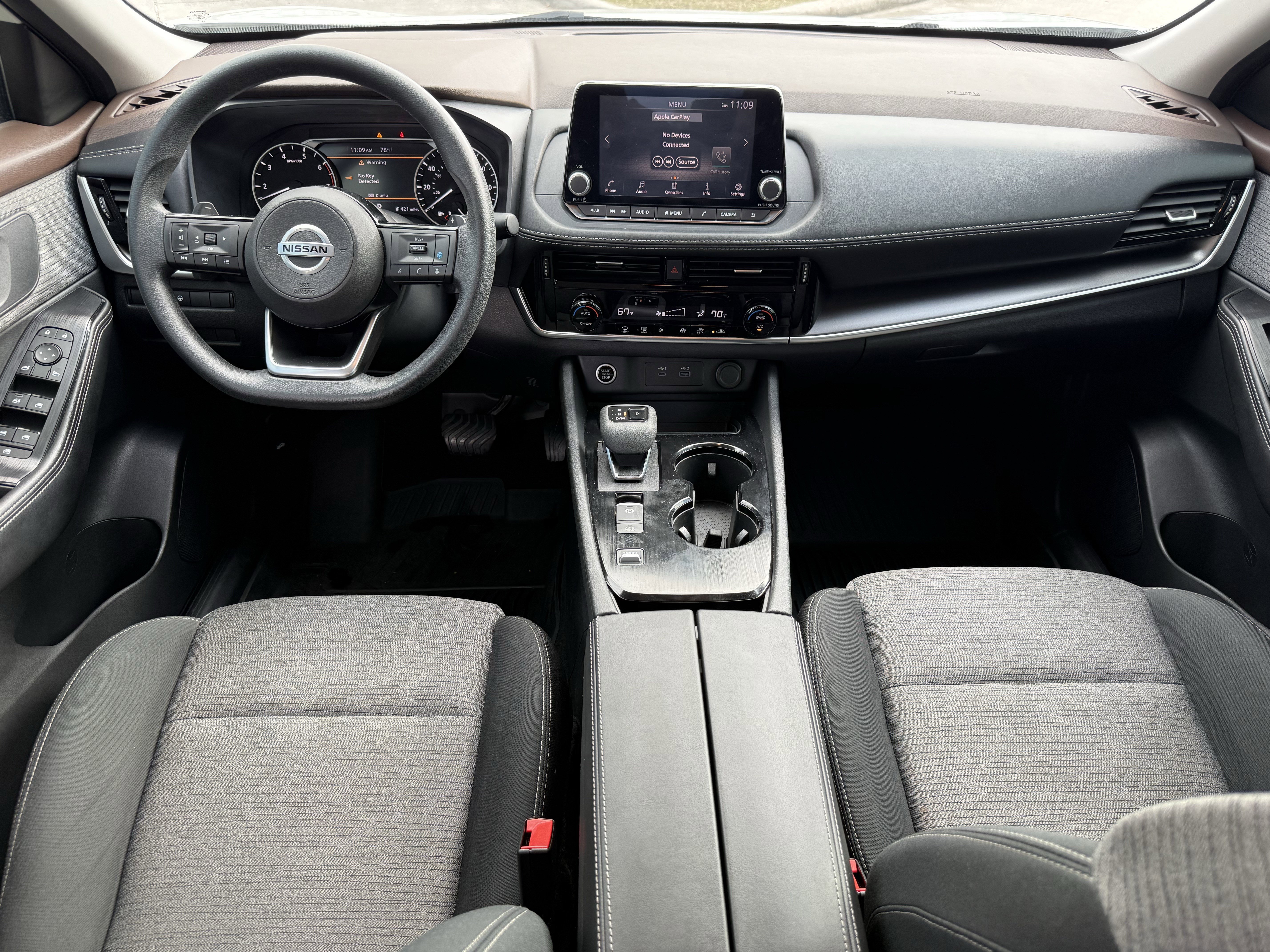 Used 2021 Nissan Rogue SV image 13