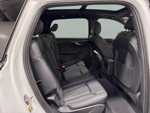 New 2026 Audi Q7 2.0T Premium Plus AWD/4WD image 10
