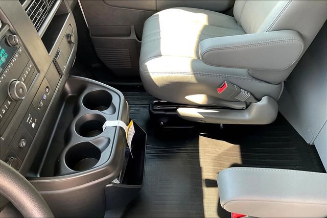 New 2025 Chevrolet Express 3500 w/ Driver Convenience Package image 9