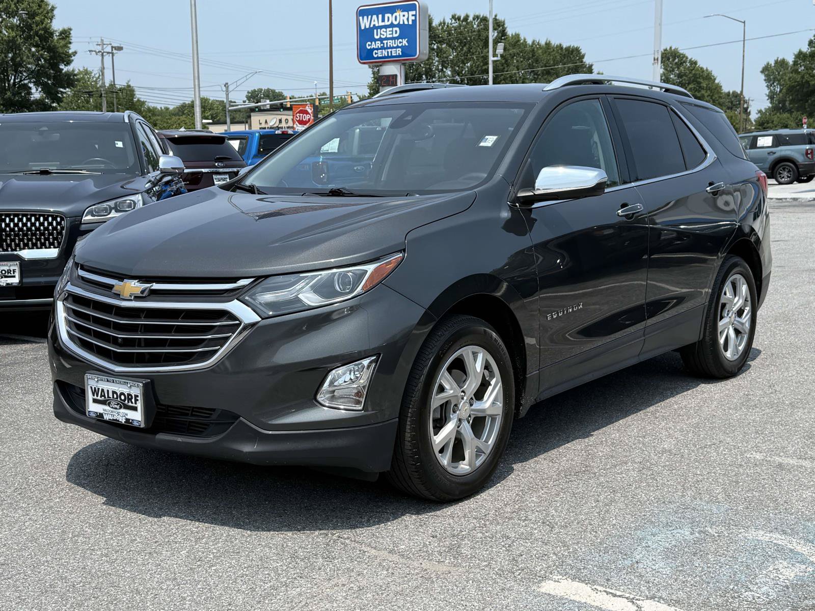 Used 2018 Chevrolet Equinox Premier AWD/4WD image 5