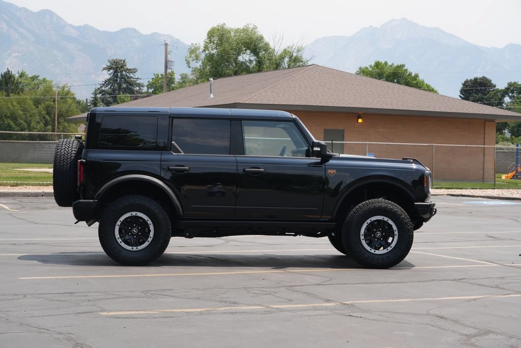 Used 2025 Ford Bronco Badlands AWD/4WD image 6