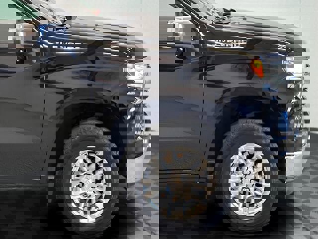 Certified 2022 Chevrolet Silverado 1500 LT image 9