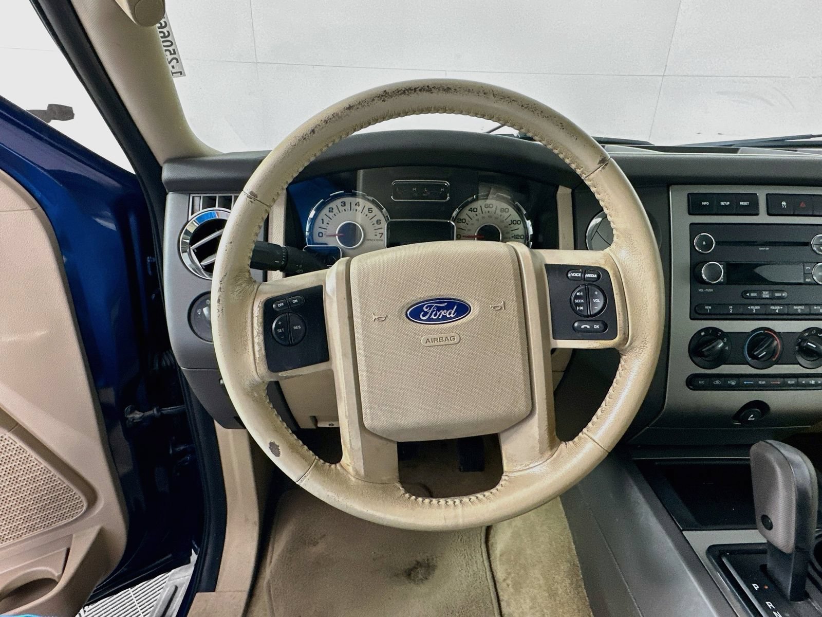 Used 2011 Ford Expedition XLT w/ HD Trailer Tow Pkg AWD/4WD image 11