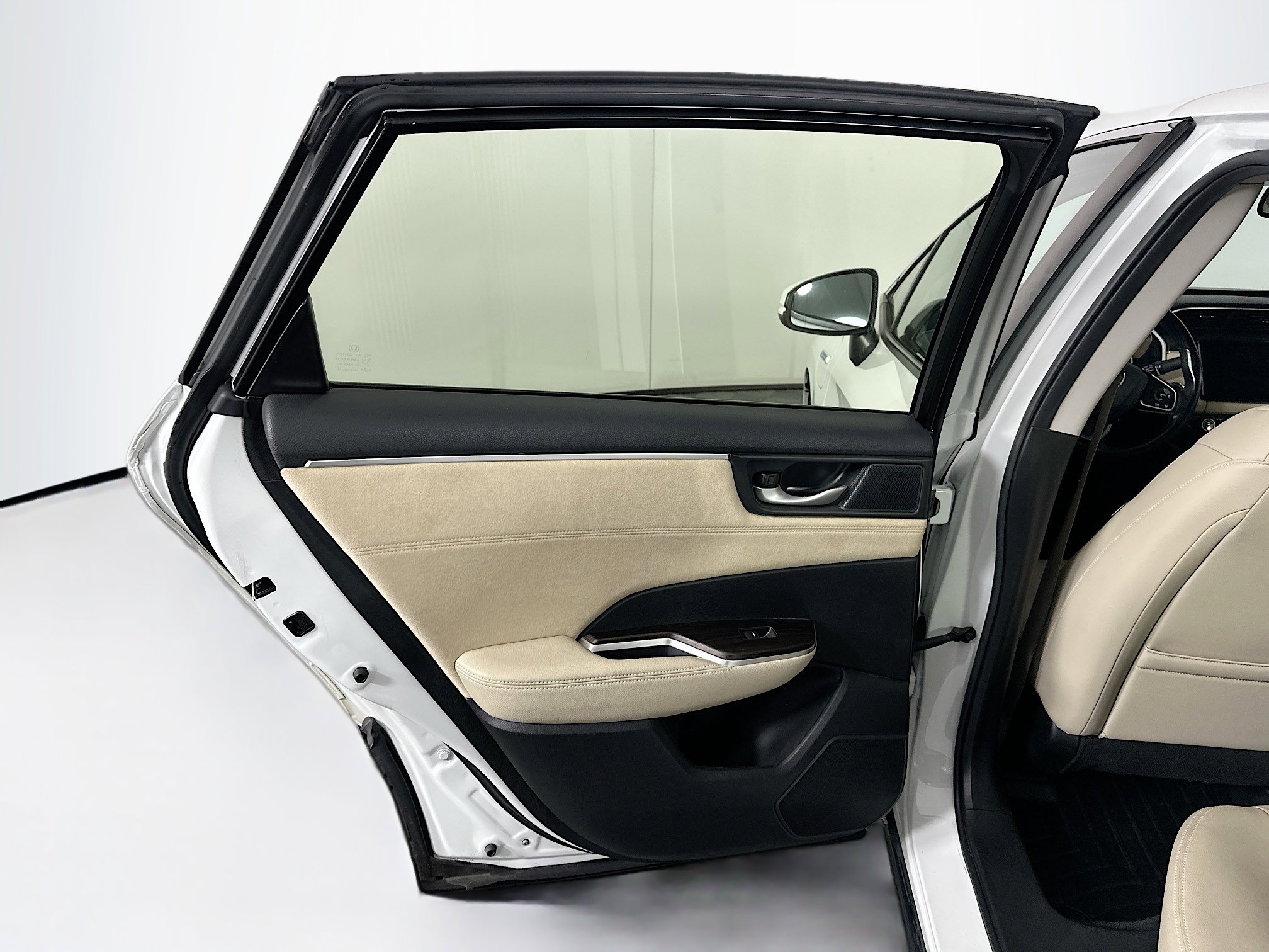 Used 2019 Honda Clarity Touring image 24