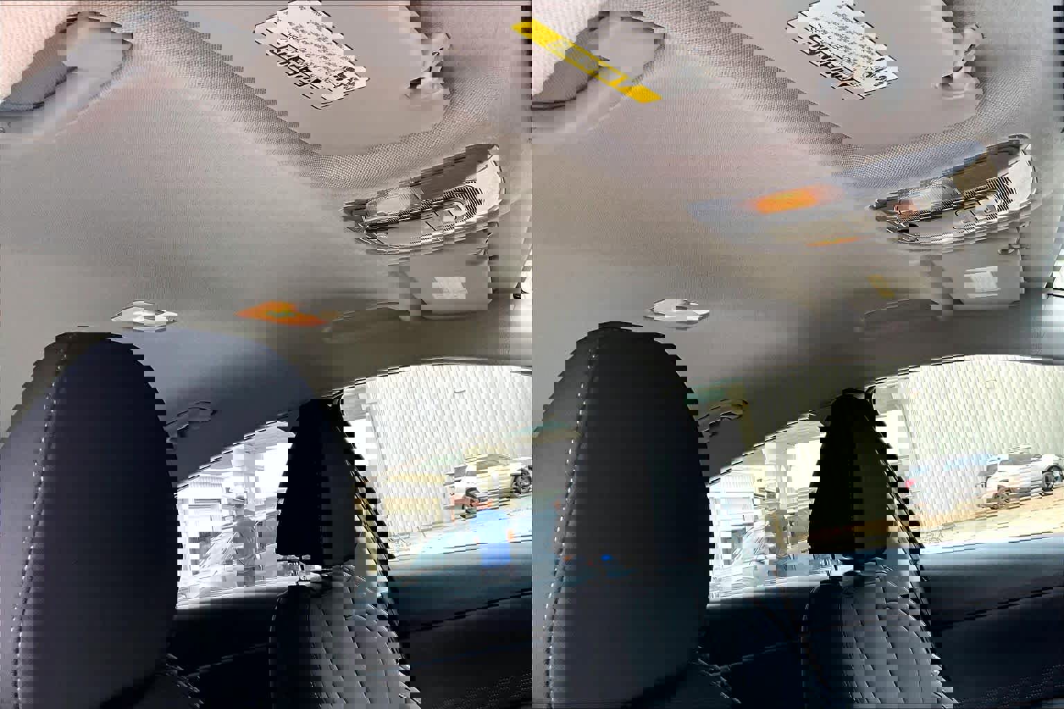 Used 2023 Hyundai Elantra SEL image 13