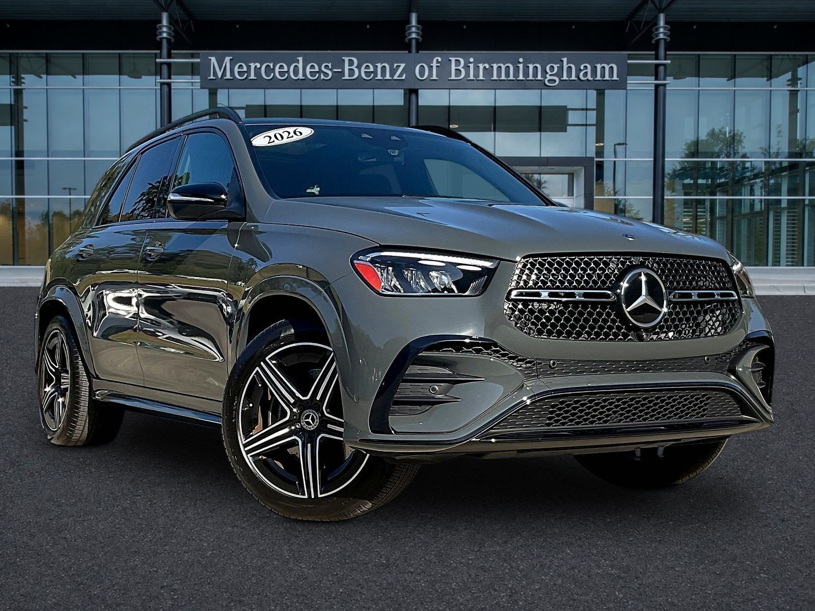 Used 2026 Mercedes-Benz GLE 450 4MATIC image 1