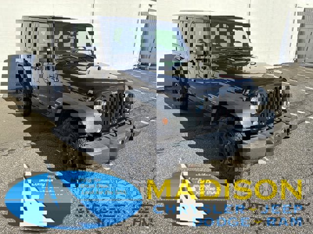 Used 2018 Jeep Wrangler Unlimited Sport w/ Connectivity Group image 1