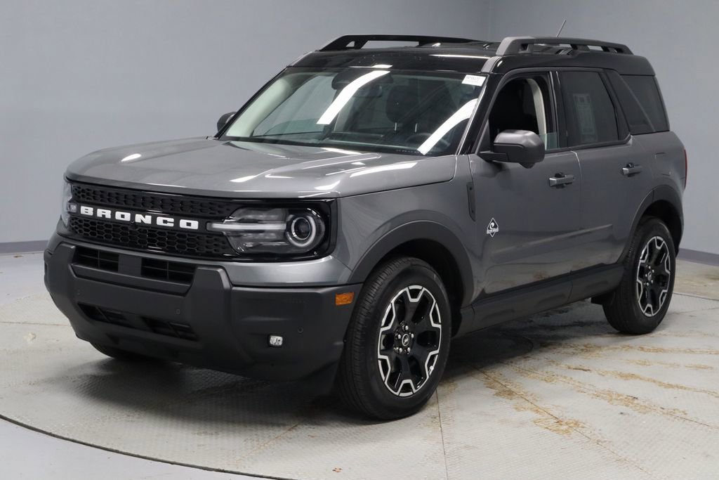 Certified 2025 Ford Bronco Sport Outer Banks w/ Outer Banks Tech Package+ image 8