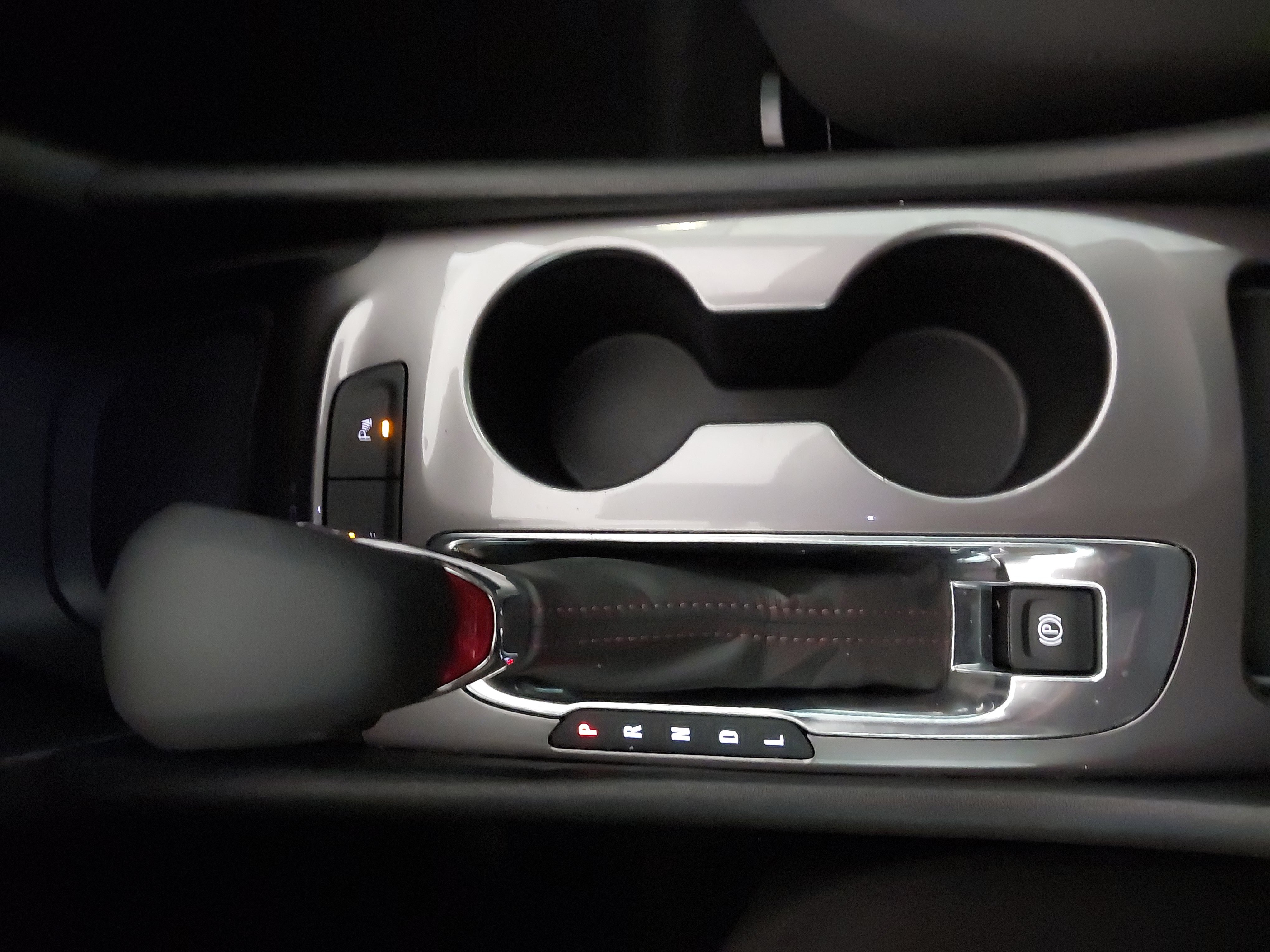 Used 2024 Chevrolet Malibu RS FWD image 21