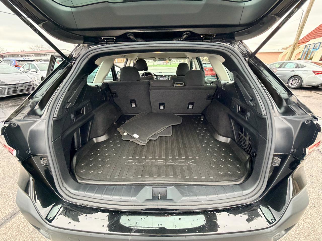 Used 2021 Subaru Outback image 18