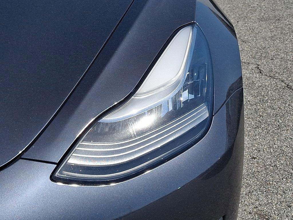 Used 2019 Tesla Model 3 Long Range AWD/4WD image 9