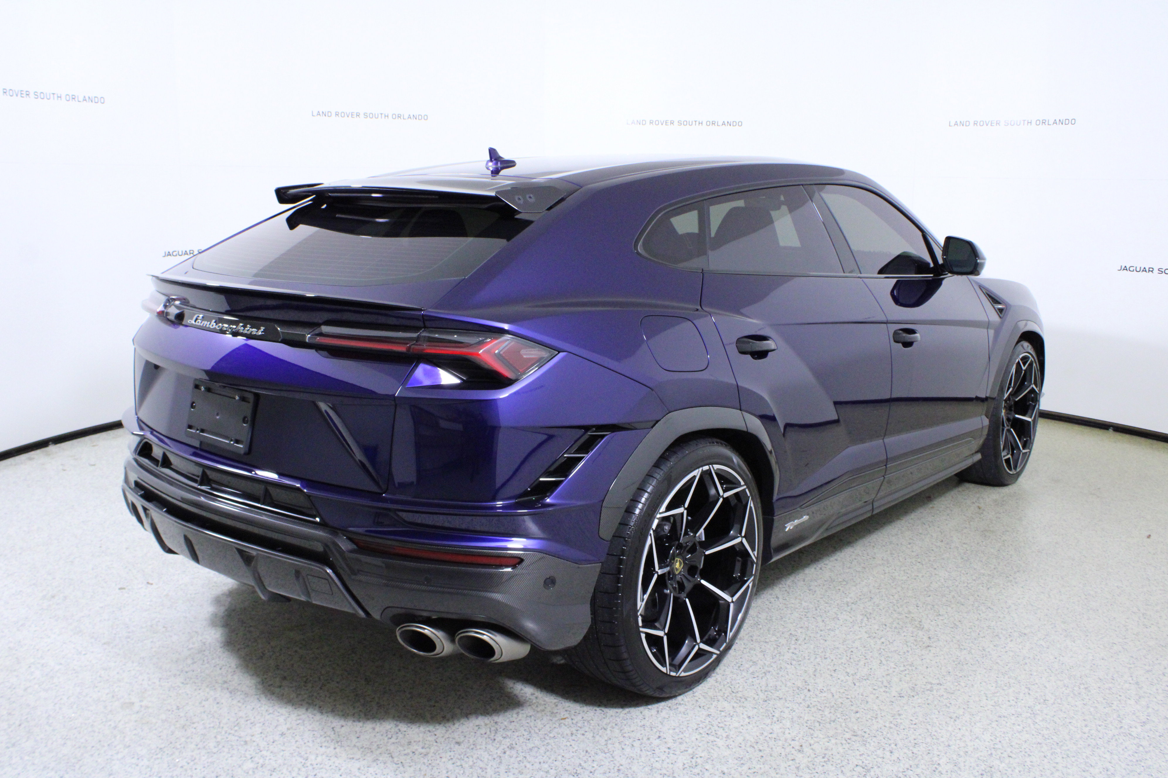Used 2024 Lamborghini Urus Performante image 7