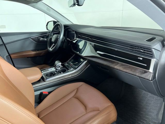 Used 2020 Audi Q8 Premium Plus AWD/4WD image 12