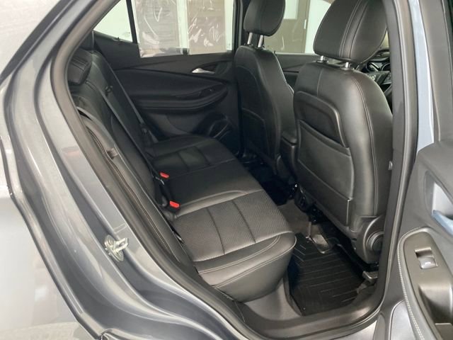 Used 2020 Buick Encore GX Essence w/ Experience Buick Package image 12