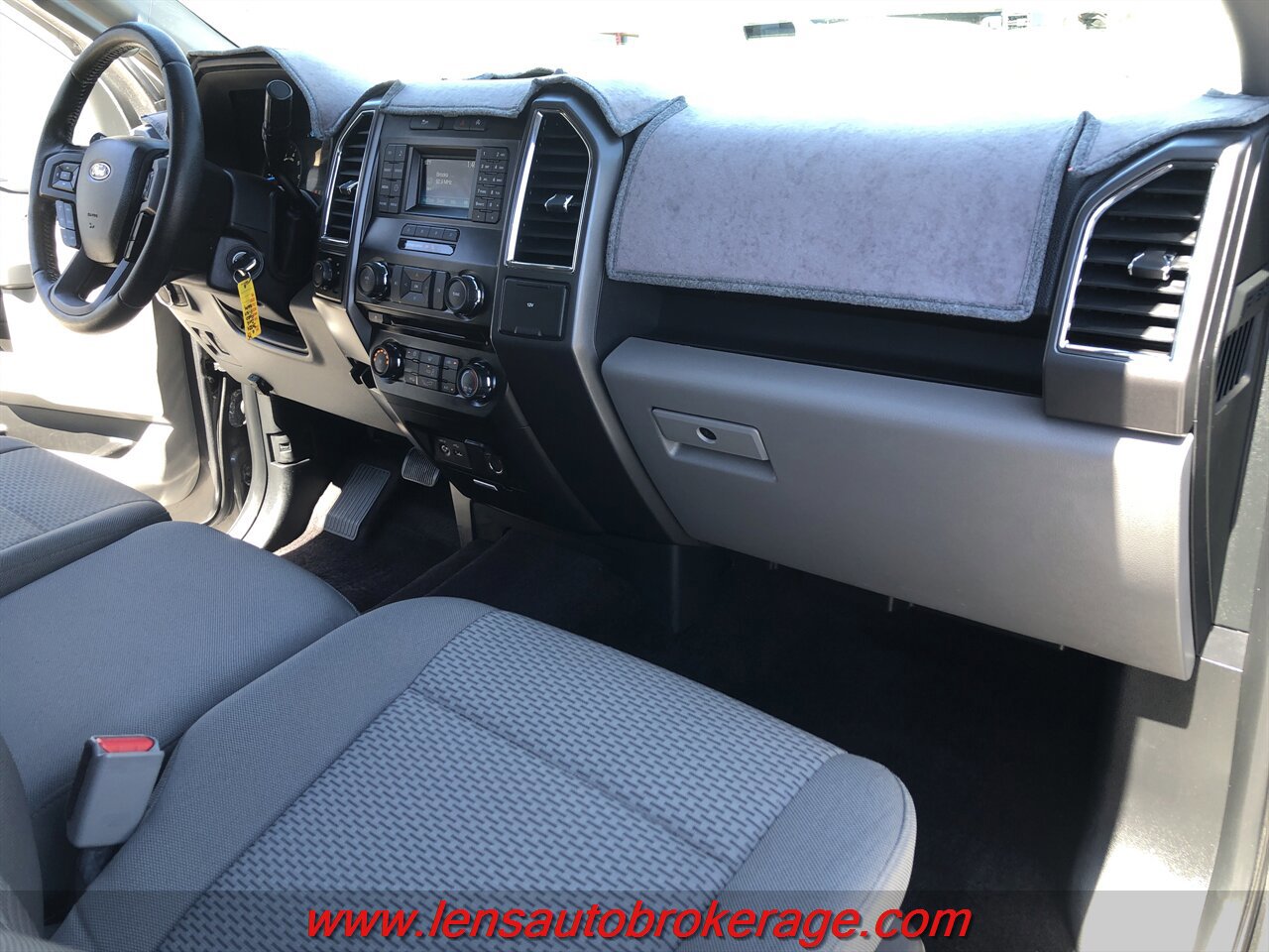 Used 2015 Ford F150 XLT w/ Equipment Group 301A Mid RWD image 20