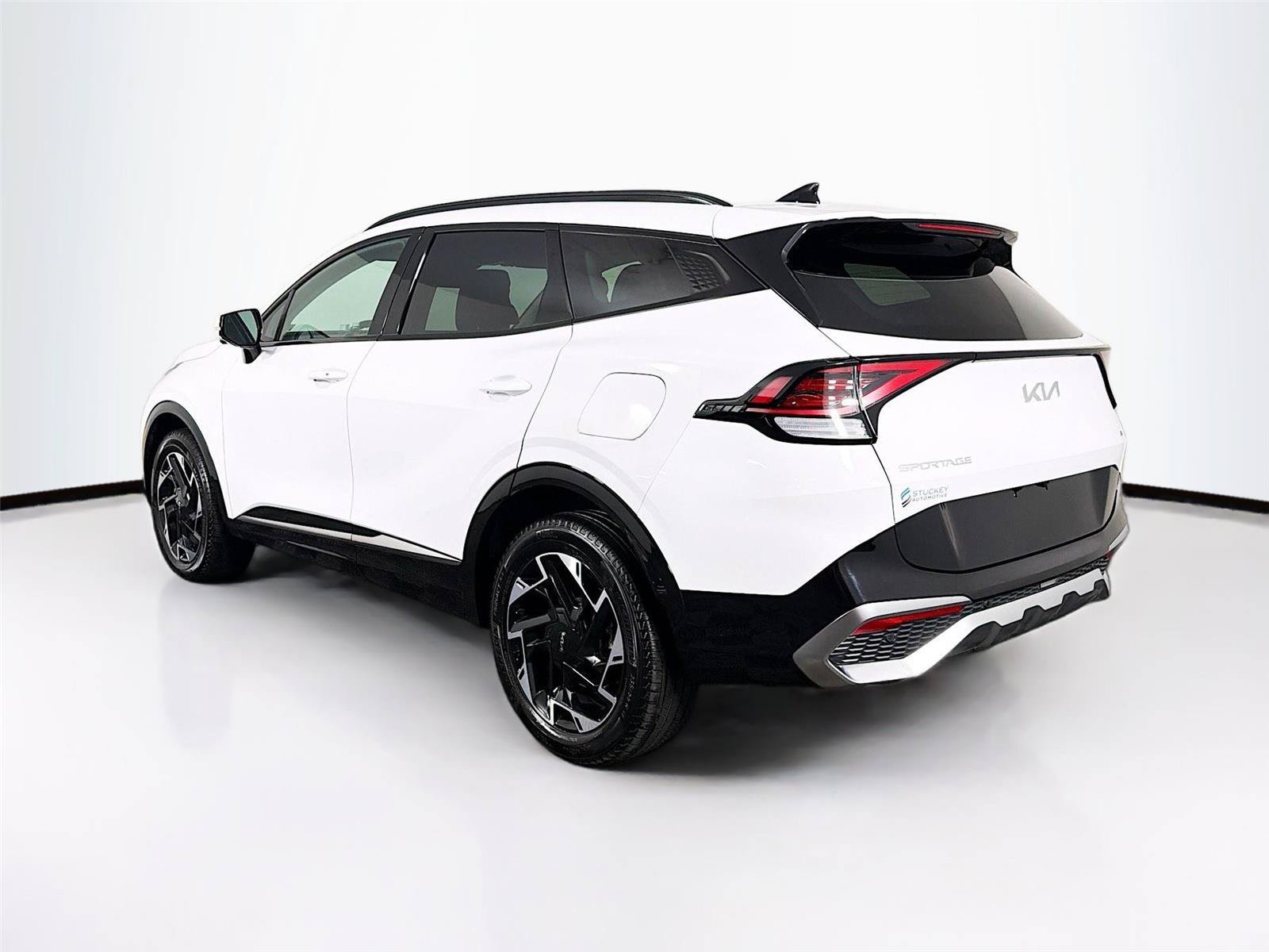 Used 2025 Kia Sportage SX AWD/4WD image 9