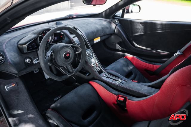 Used 2016 McLaren 675LT Coupe RWD image 2