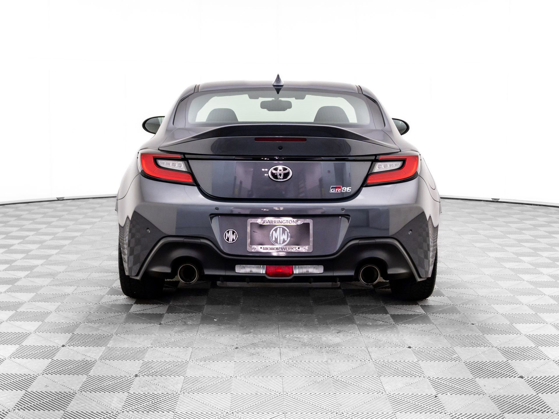 Used 2023 Toyota GR86 Premium w/ ALL Weather Mat Package (TMS) image 4