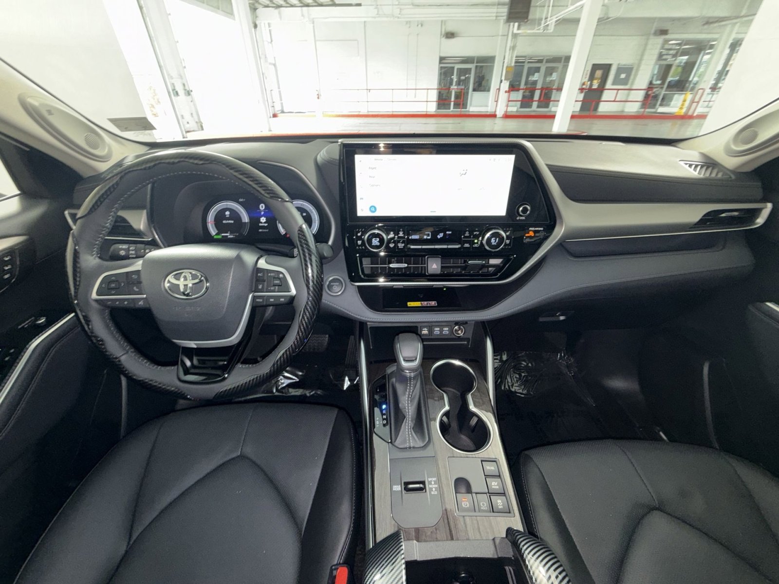 Used 2026 Toyota Highlander Platinum AWD/4WD image 23