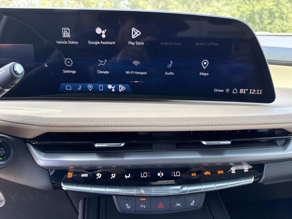 Certified 2024 Cadillac XT4 Luxury w/ Cold Weather Package FWD image 23