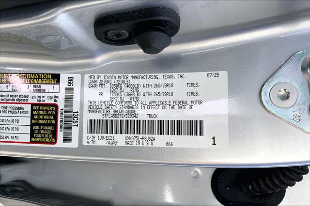 Certified 2025 Toyota Tundra SR5 w/ SR5 Premium Package AWD/4WD image 36