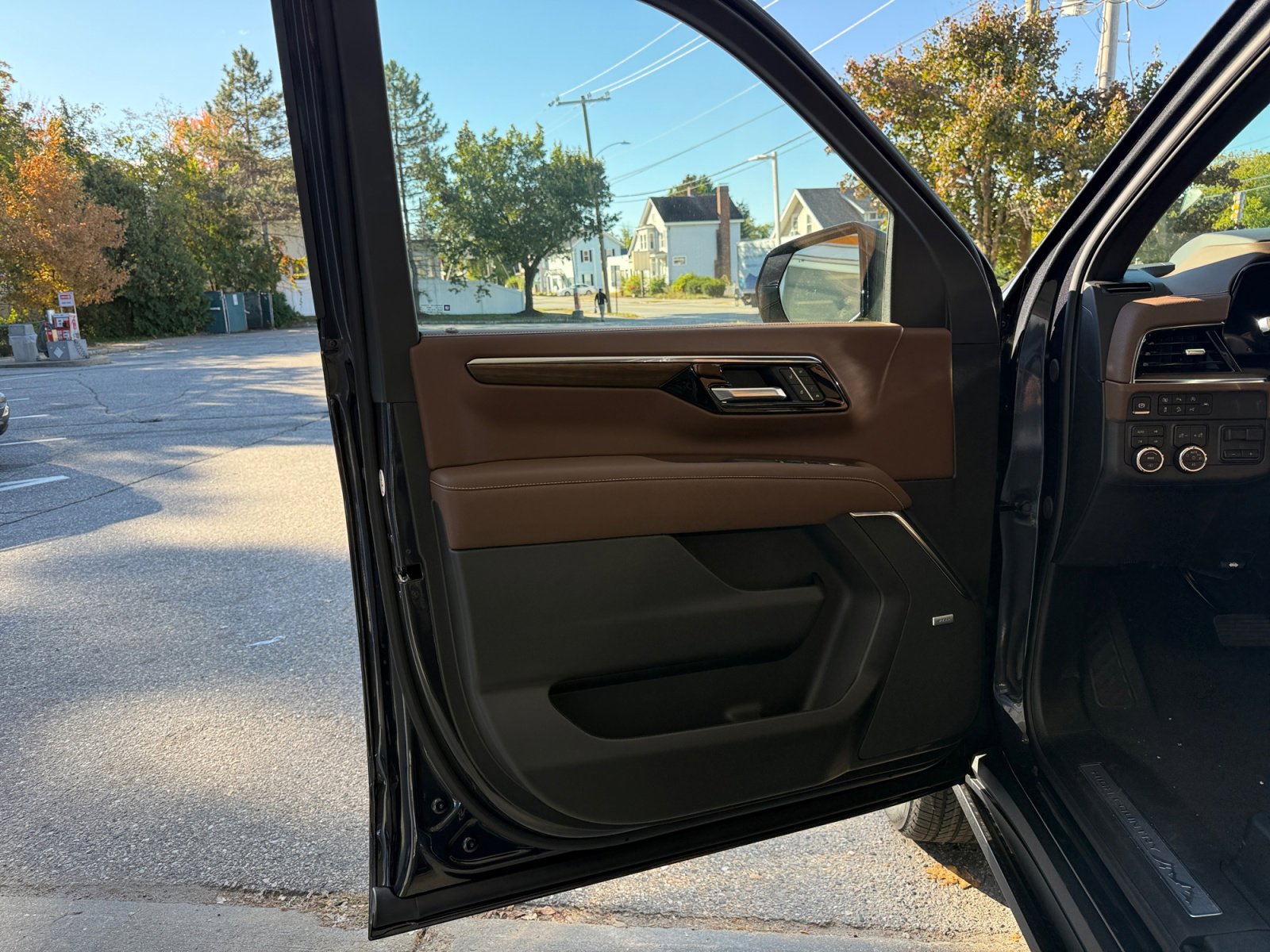 New 2026 Chevrolet Tahoe High Country image 23