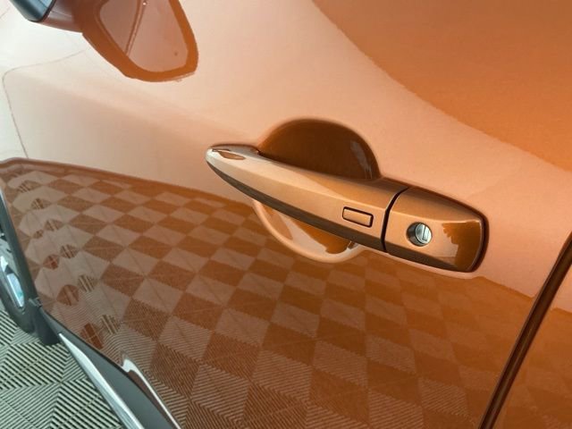 Used 2023 Nissan Rogue Platinum w/ Platinum Premium Package image 14