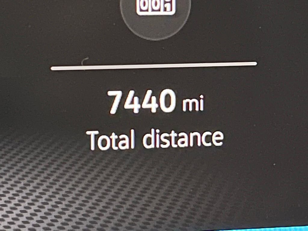 Certified 2025 Volkswagen Golf w/ Euro Stye Package image 22