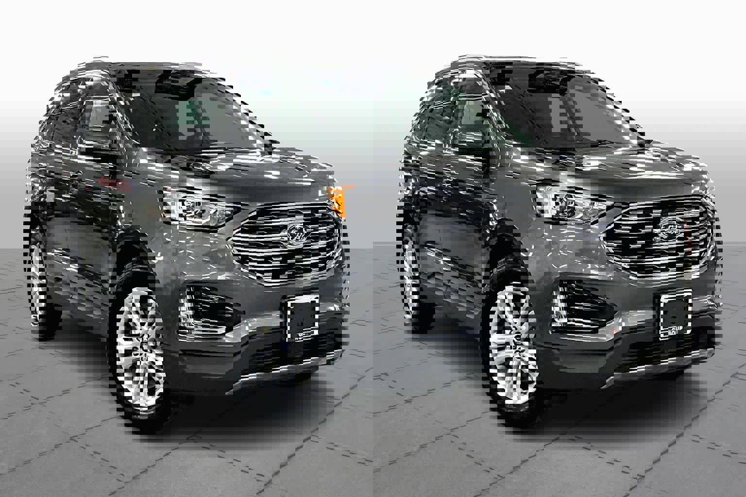 Used 2020 Ford Edge SEL w/ Convenience Package image 2