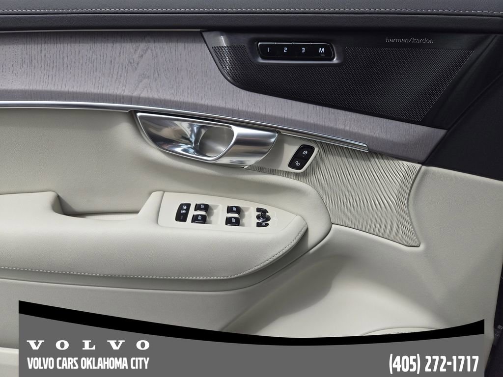 New 2026 Volvo XC90 T8 Ultra w/ Lounge Package image 22