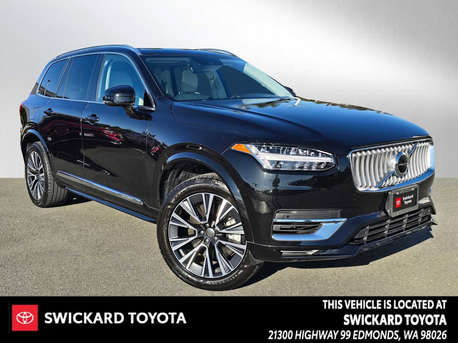 Used 2022 Volvo XC90 T8 Inscription Expression