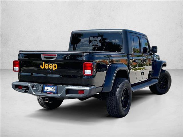 Used 2022 Jeep Gladiator Sport AWD/4WD image 2