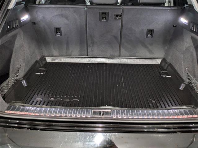 Used 2019 Audi e-tron Prestige image 6