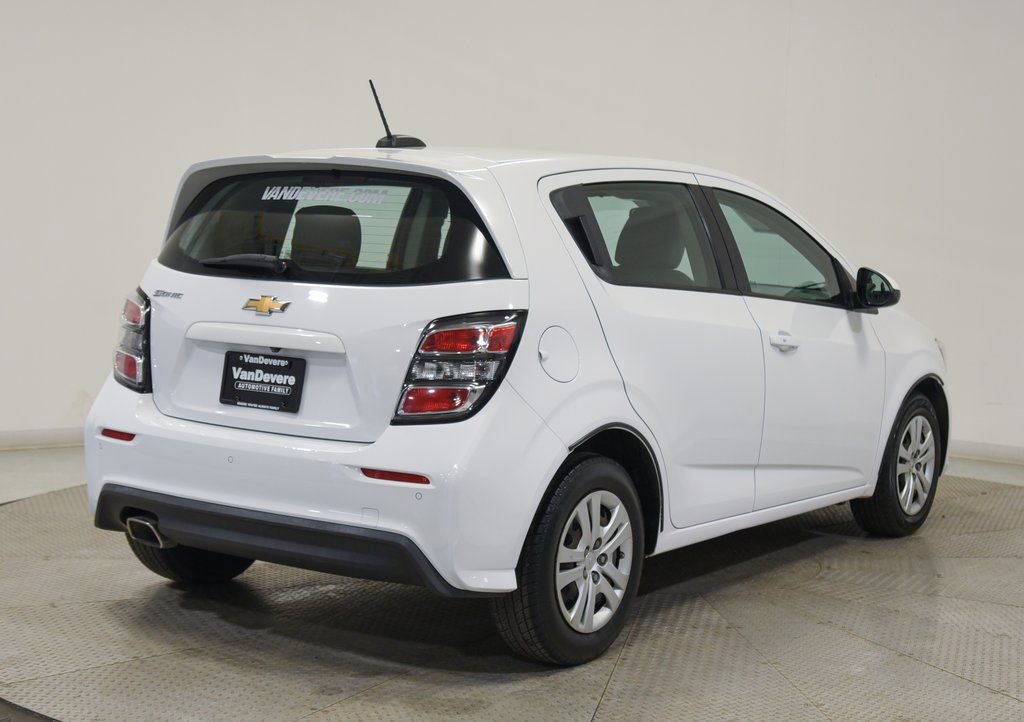 Used 2020 Chevrolet Sonic LT image 9