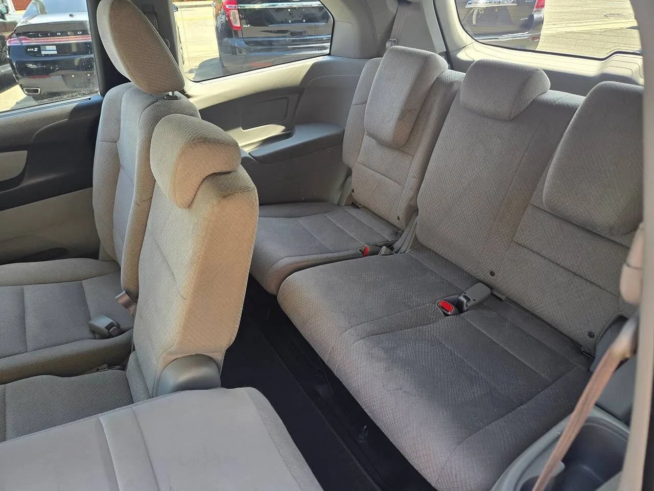 Used 2017 Honda Odyssey EX image 24