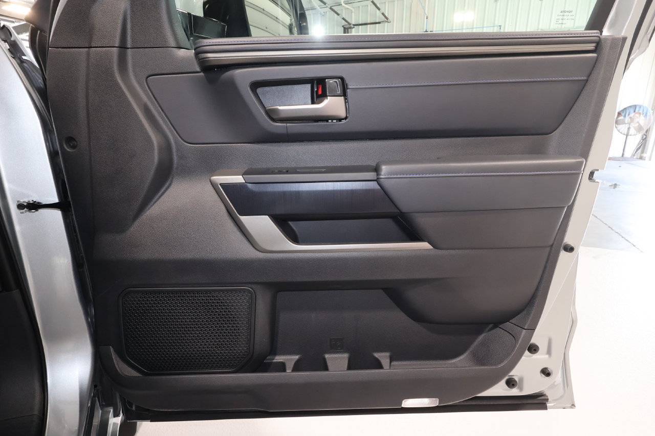 Used 2026 Toyota Sequoia Platinum AWD/4WD image 20
