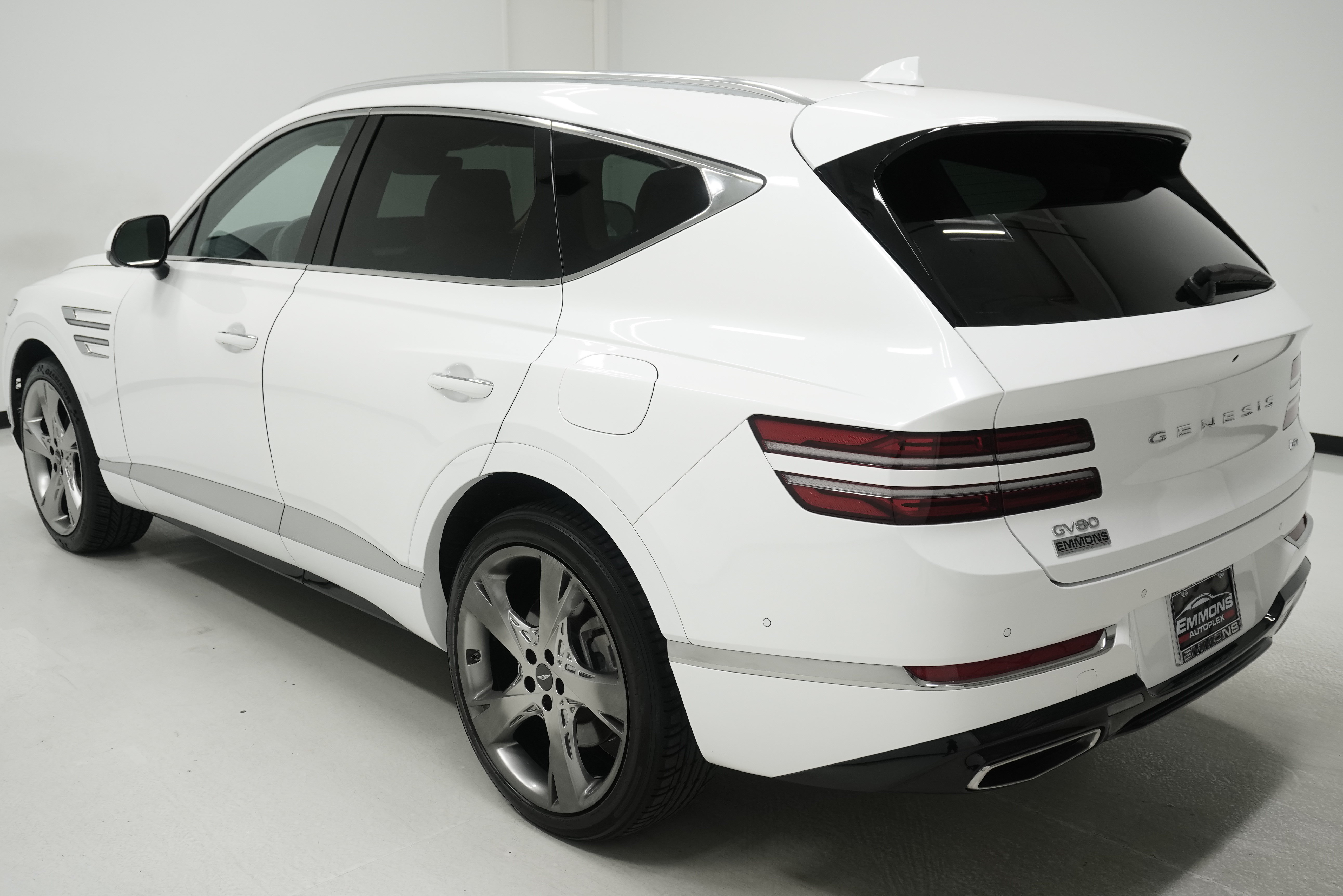 Used 2021 Genesis GV80 2.5T w/ Prestige Package 04 AWD/4WD image 6