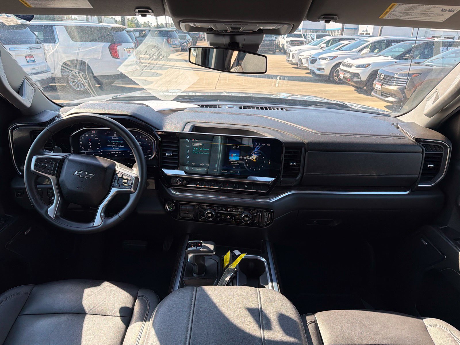Used 2024 Chevrolet Silverado 1500 RST w/ Convenience Package II RWD image 9