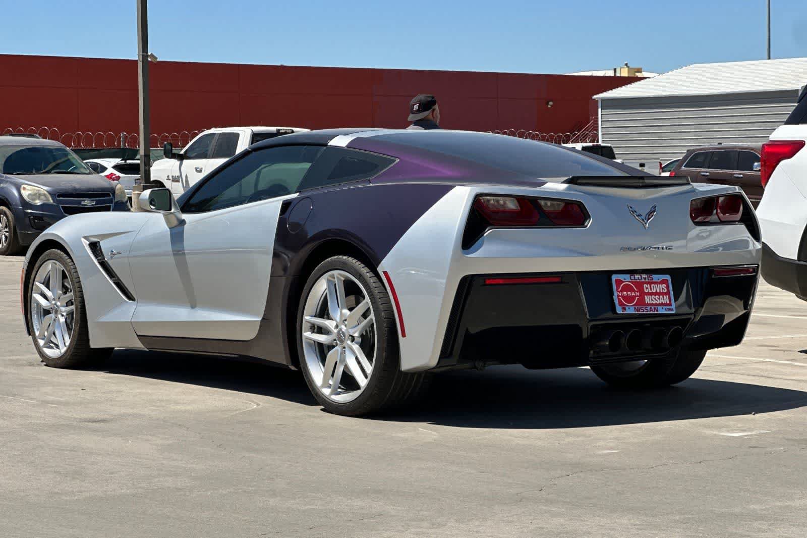 Used 2018 Chevrolet Corvette Stingray Coupe w/ 1LT RWD image 5