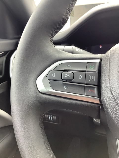 Certified 2025 Jeep Compass Limited w/ Elite Group AWD/4WD image 27