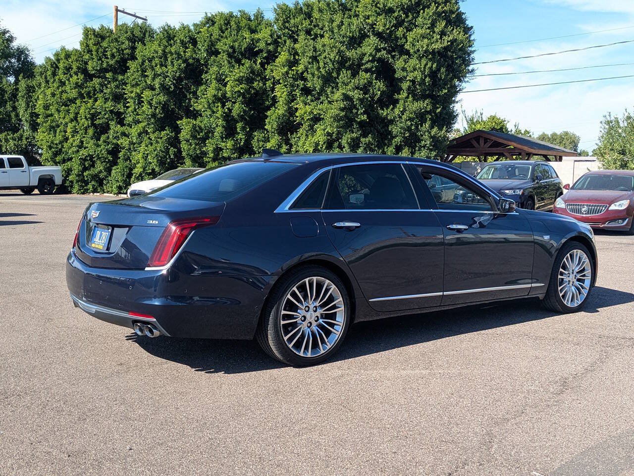 Used 2018 Cadillac CT6 Luxury w/ Active Chassis Package AWD/4WD image 3