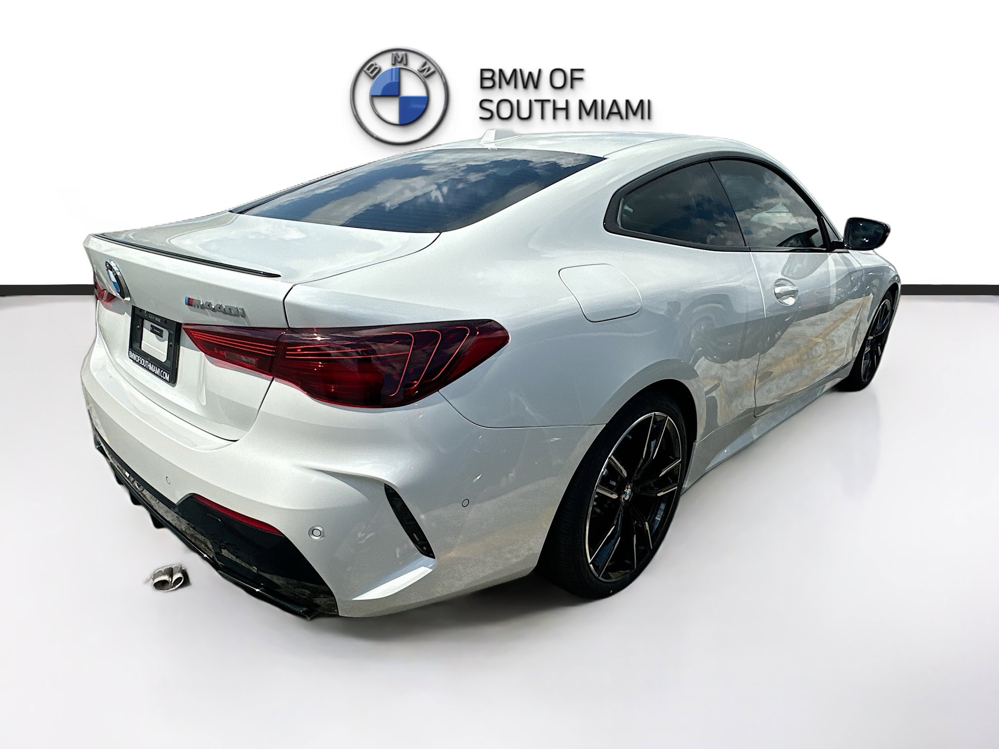 New 2026 BMW M440i Coupe w/ Premium Package RWD image 6
