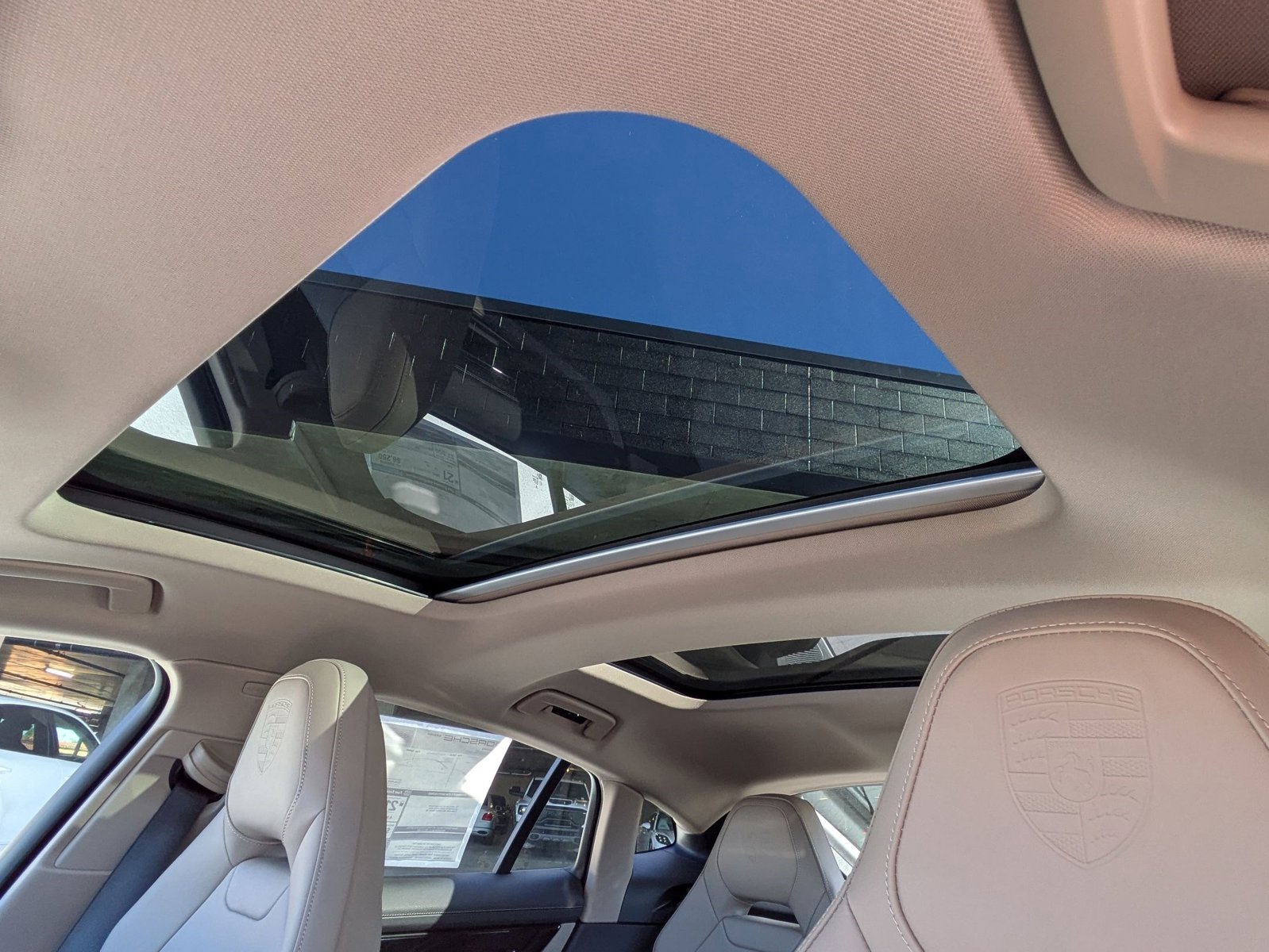 New 2026 Porsche Panamera image 23