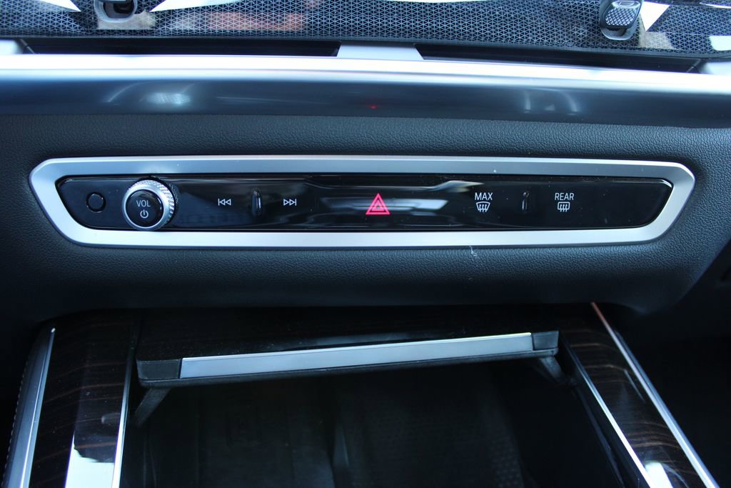 Used 2024 BMW X5 xDrive40i w/ Premium Package image 22