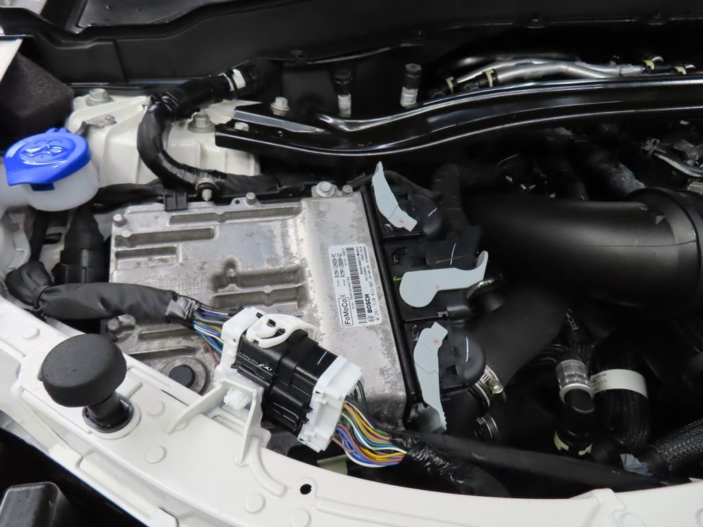 Used 2025 Ford Explorer Platinum w/ Ultimate Package image 32