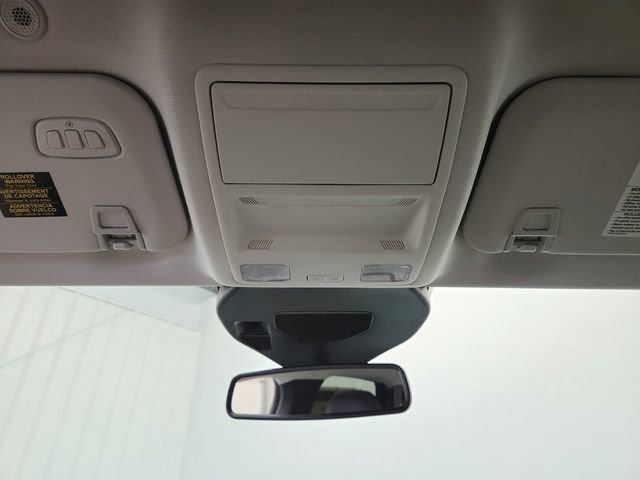 Used 2025 Ford Escape Platinum image 30